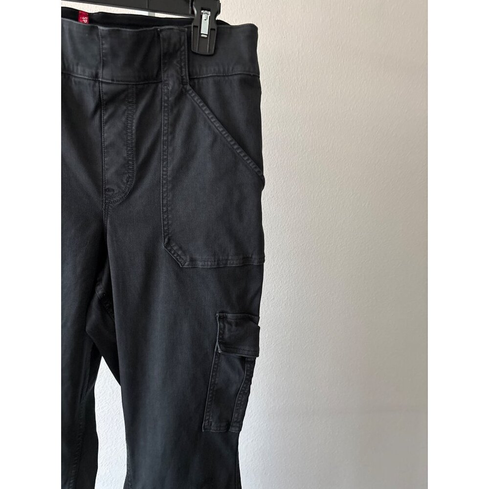 Spanx Jeans Size 1X Black Cargo Sleek Minimalist Slimming Pants Sculpted Modern - Picture 10 of 13